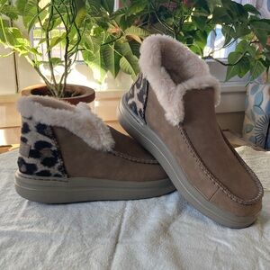 Hey Dude Tan/Leopard Booties